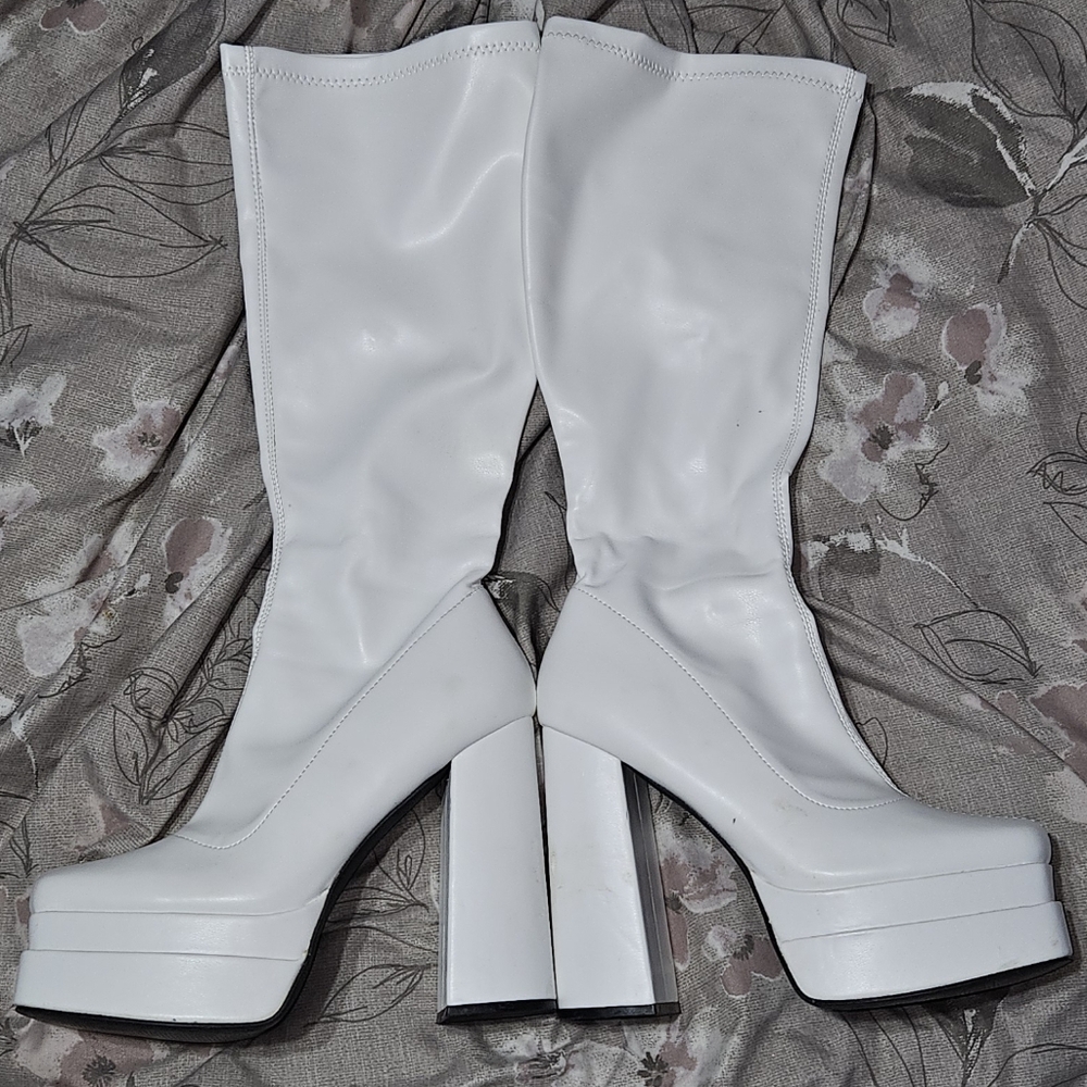 VETASTE Women's Platform Mid Calf Knee High Boots